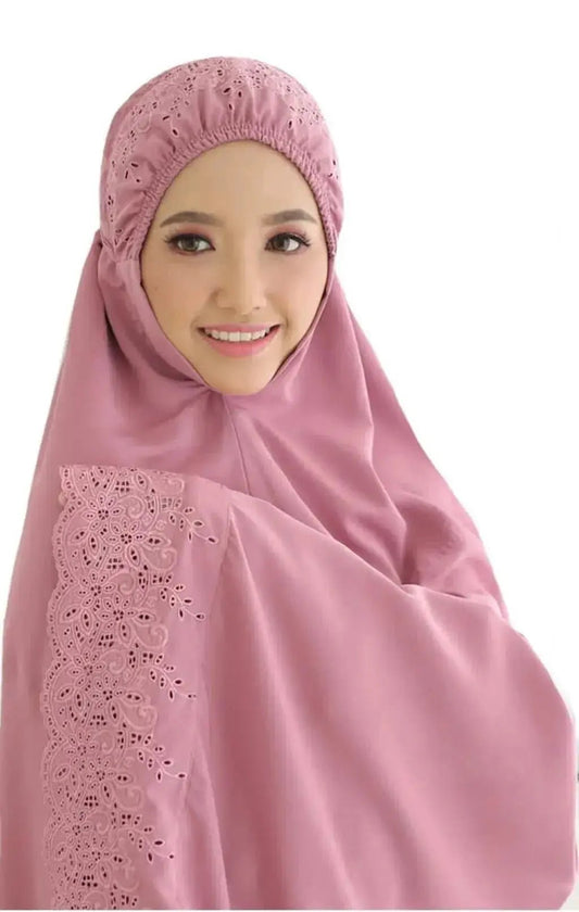 Tenue de prière malaisienne : élégance et pudeur AMEENA