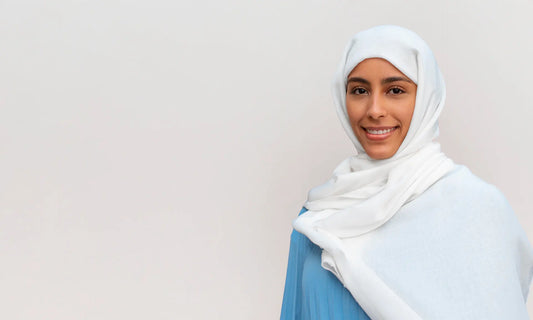Hijab et identité : entre spiritualité et expression personnelle AMEENA