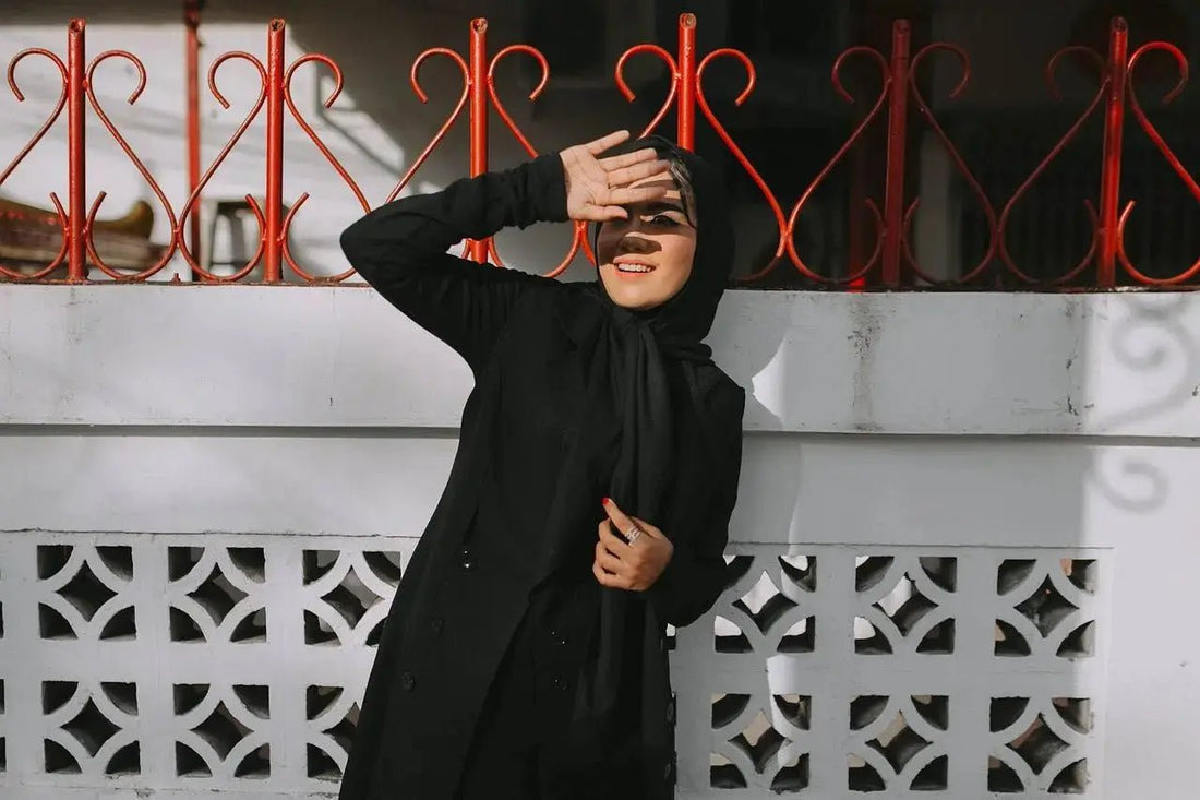 Guide des tailles pour choisir son abaya parfaitement adaptée AMEENA
