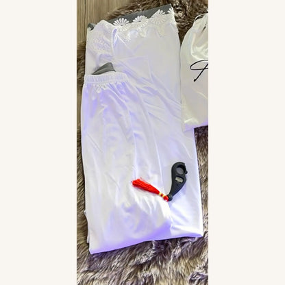 Telekung malaisien blanc brodé ensemble prière — AMEENA boutique islamique française