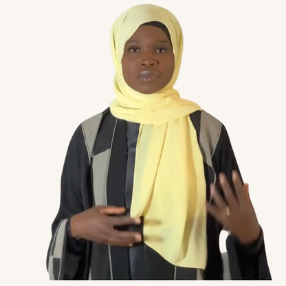 Hijab soie de Médine jaune foulard fluide lumineux — AMEENA boutique islamique française