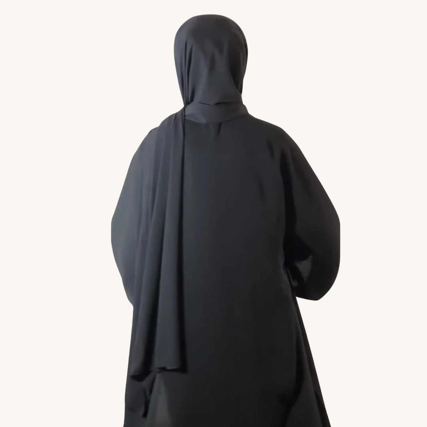 Hijab soie de Médine noir intemporel drapé luxueux fluide — AMEENA boutique islamique