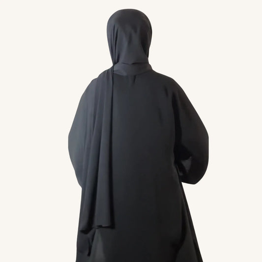 Hijab soie de Médine noir intemporel drapé luxueux fluide — AMEENA boutique islamique
