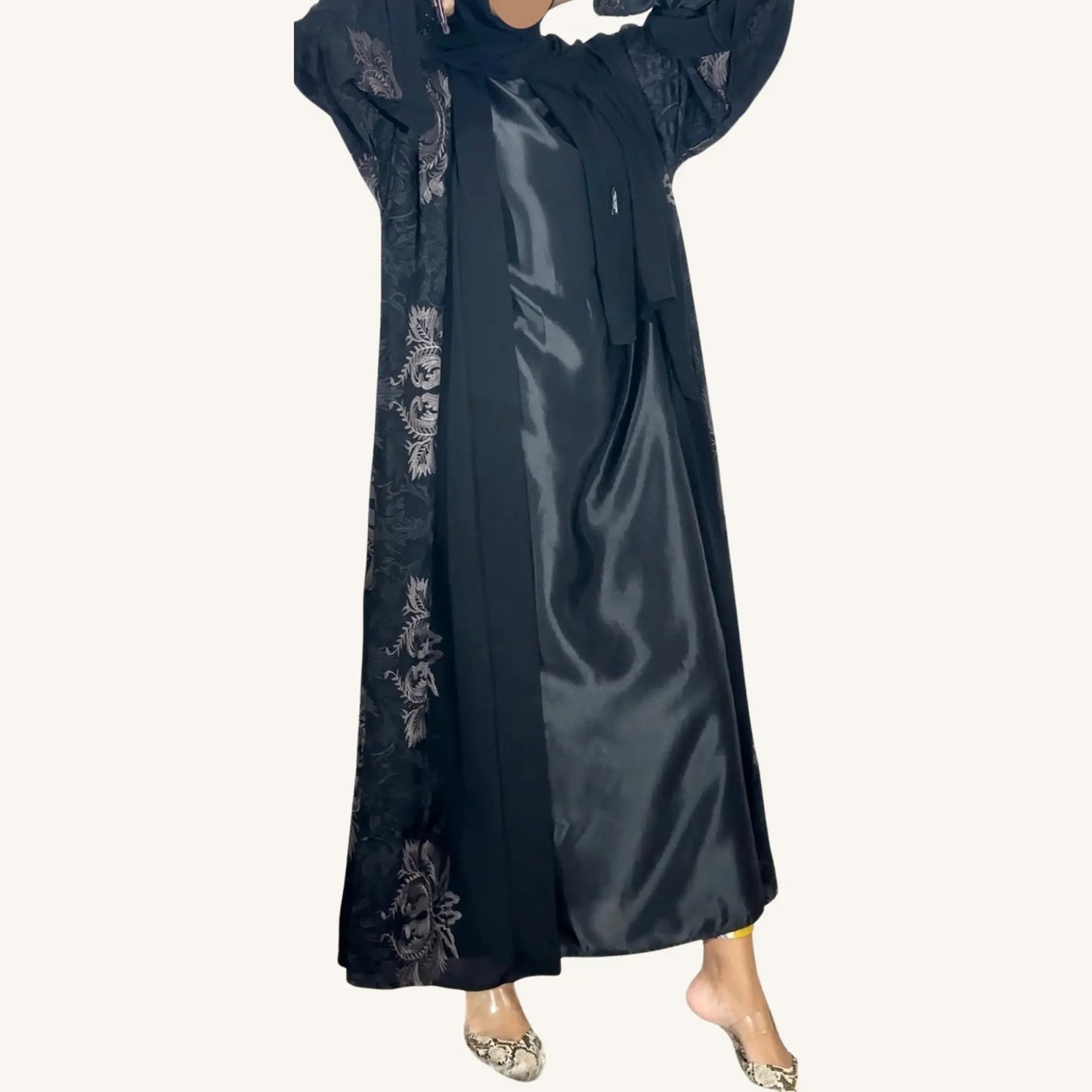 Abayas brodées — Collection Signature AMEENA