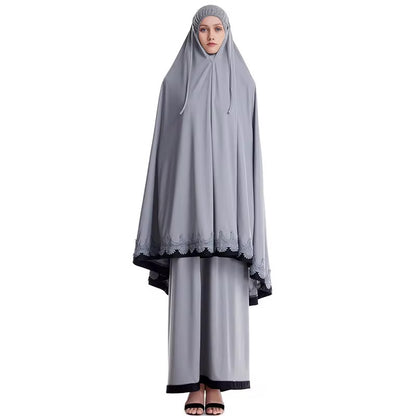Ensemble malaisien Gris