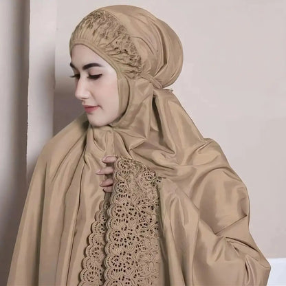 Telekung Sakina ensemble prière malaisien brodé blanc — AMEENA boutique islamique française