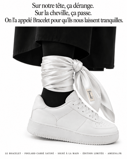 Foulard Le Bracelet – Sur la tête ça dérange, sur la cheville ça passe | AMEENA
